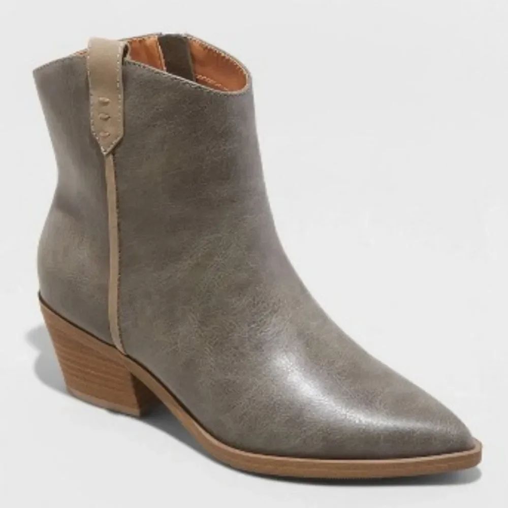 WOMEN"S UNIVERSAL THREAD MARLOW WIDE WIDTH WESTERN BOOTS